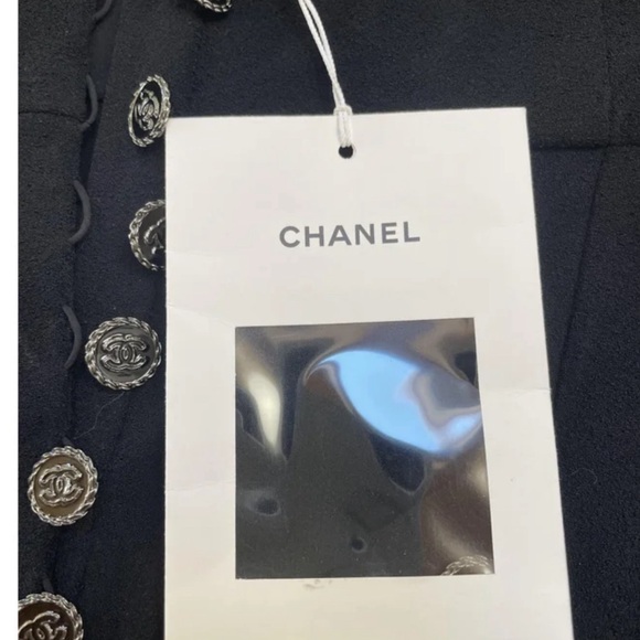 Authentic ChanelJump Suit 36 CUTE Parker summer ☀️envelope with ex fabric/button - Picture 5 of 11